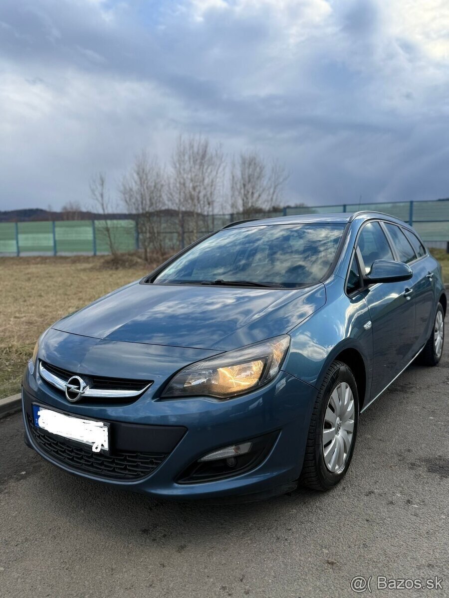 Predám Opel astra j 1.7 CDTI - 2