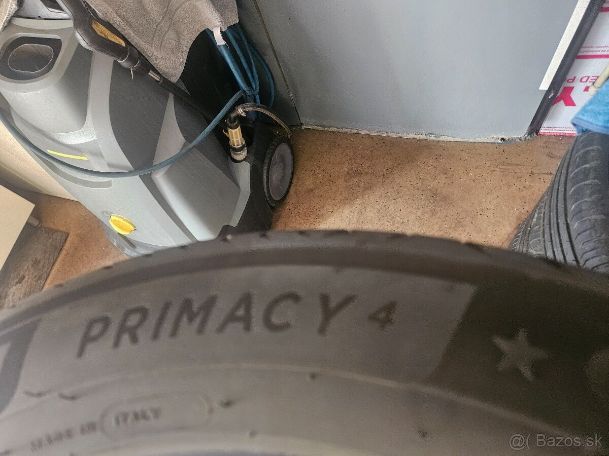 225/55R17 MICHELIN PRIMACY 4 LETNÉ - 2