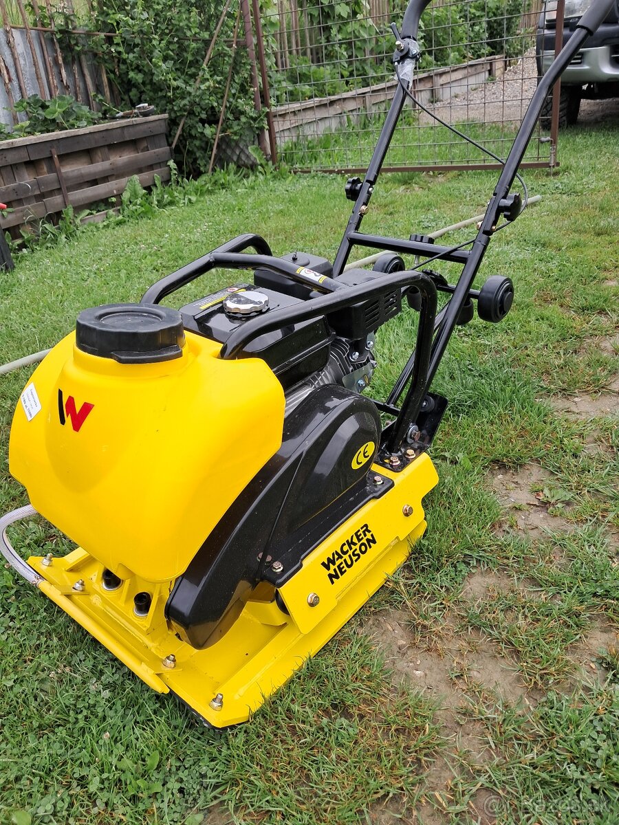Vibračná doskaWacker Neuson SFD07H8D - 2