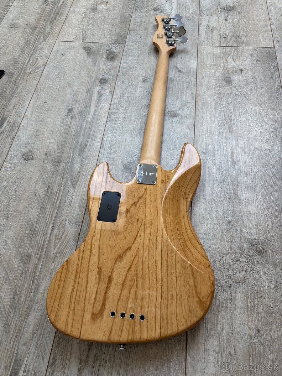 Basgitara Sire V7 a basgitara Fleabass model 32 - 2