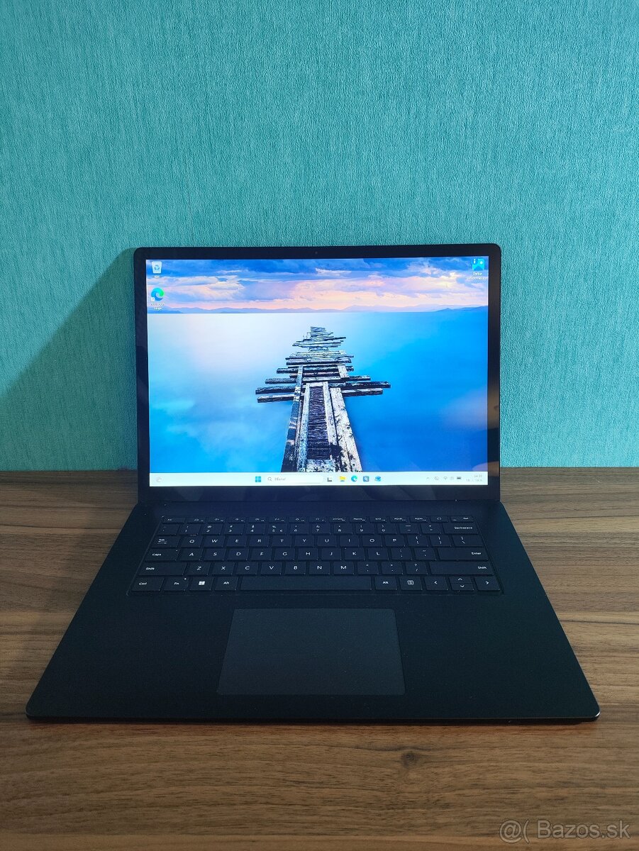MS Surface Laptop 5 15" | i7 • 32GB RAM • 1TB SSD • Dotykov - 2