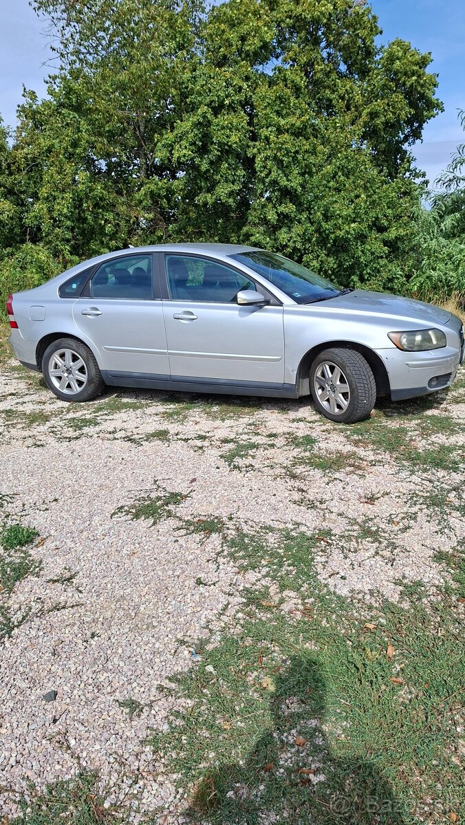 Predám Volvo s40 - 2