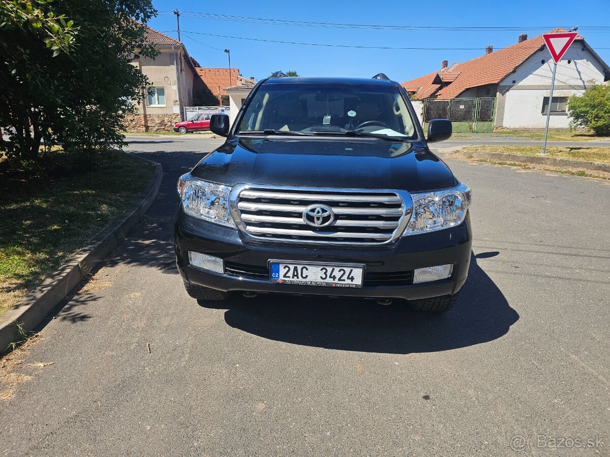 Land cruiser 200 v8 4.5d - 2