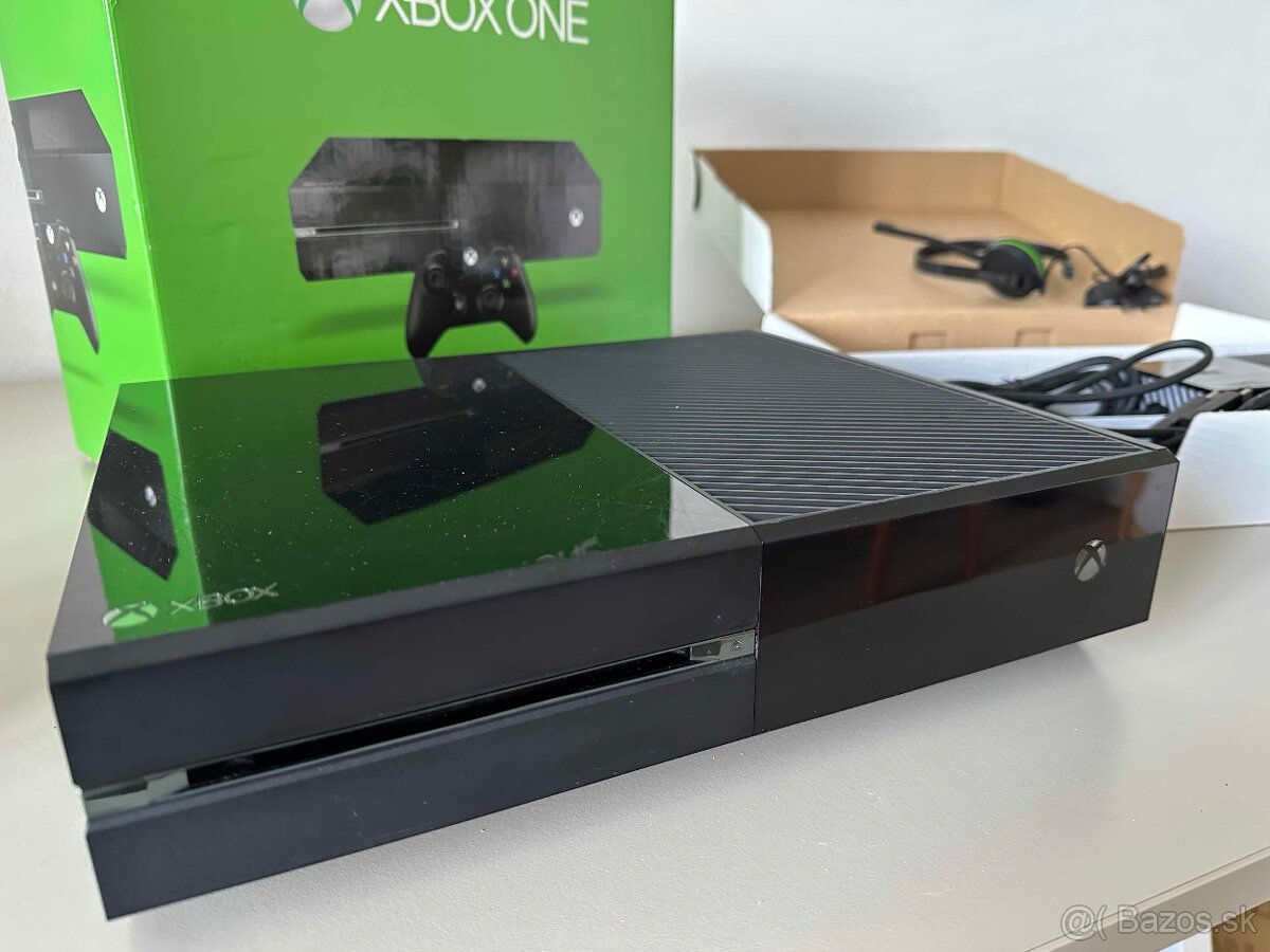 Xbox One 500GB - 2
