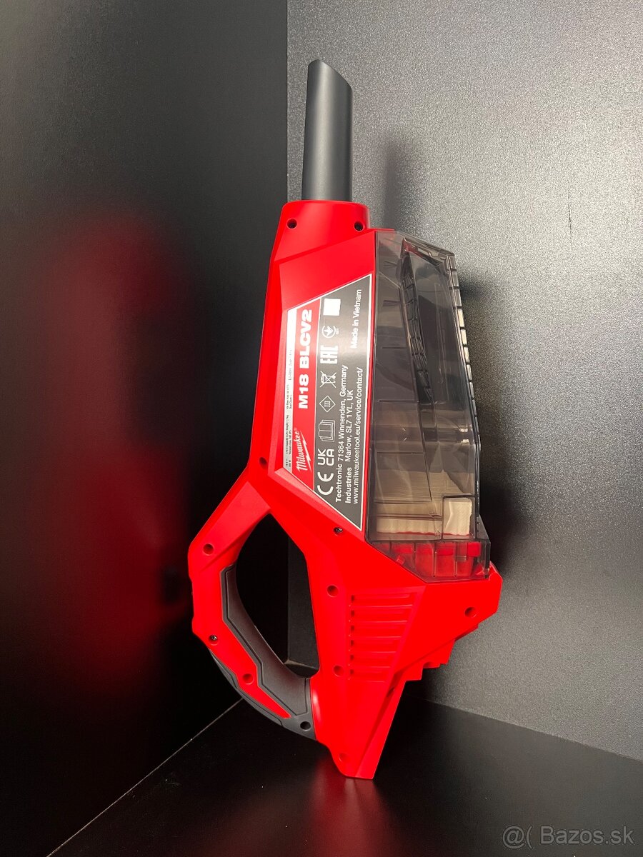 Milwaukee M18 BLCV2 Aku vysavač - 2