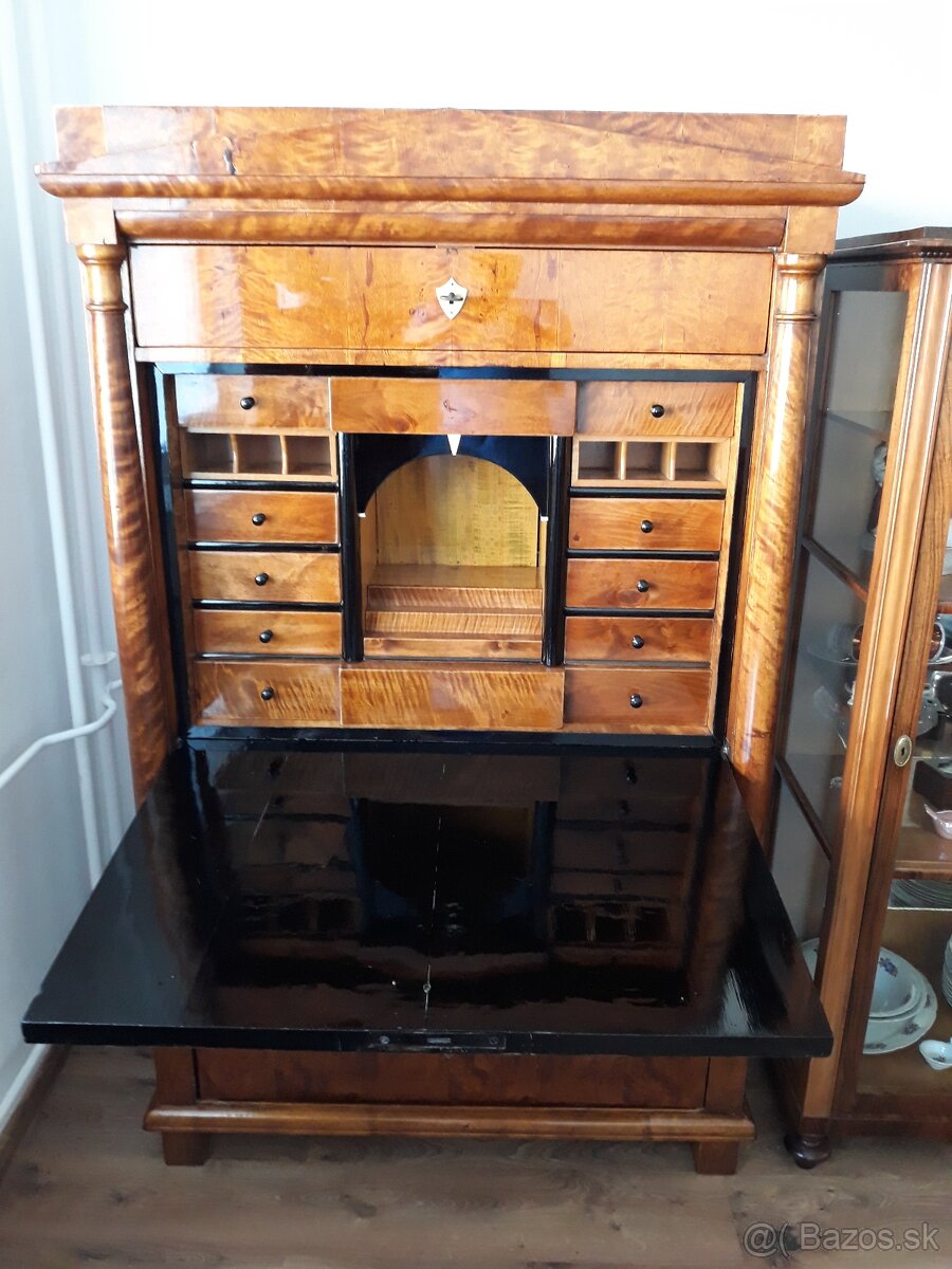 Biedermeier sekretar - 2