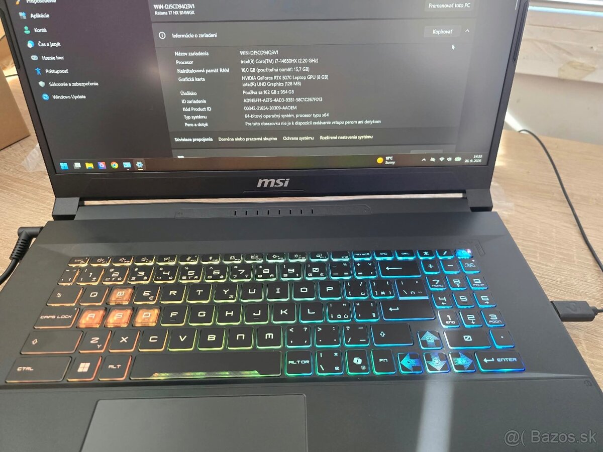 MSI Katana 17 HX B14WGK-282CZ - 2