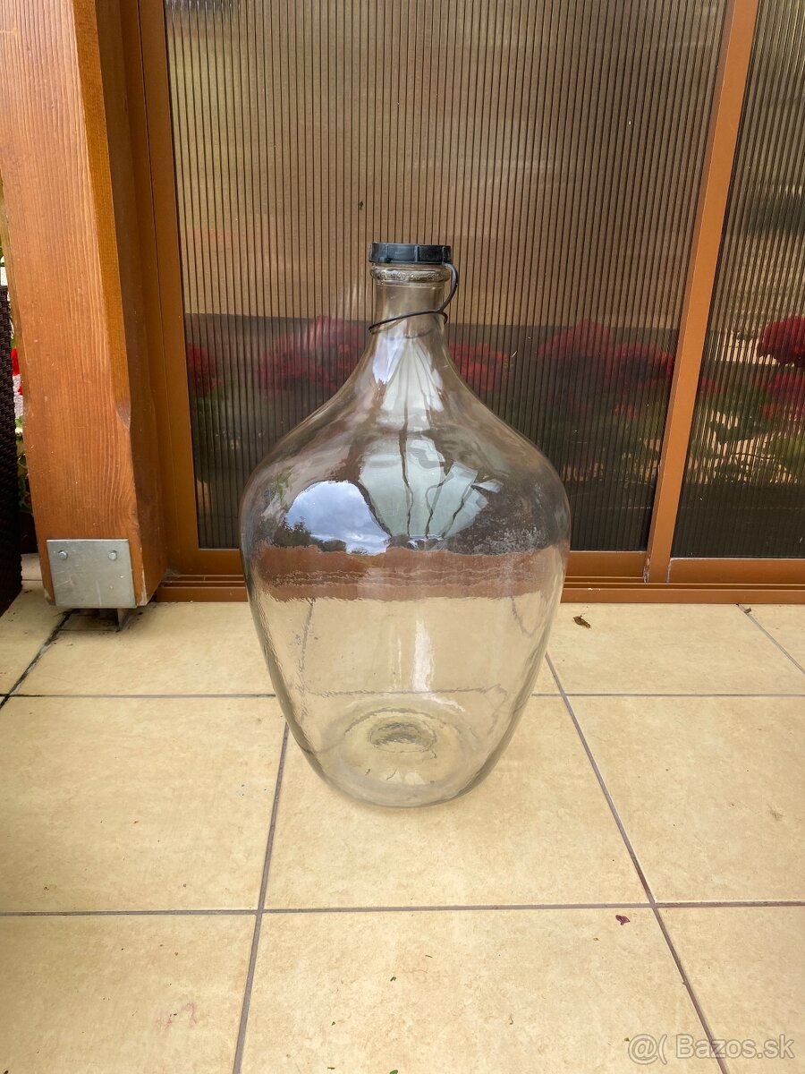 Sklenený demižón - 2