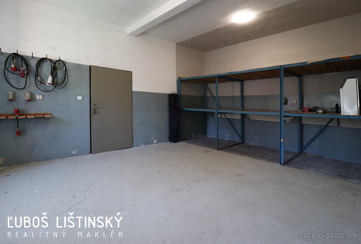 Dvojpodlažná prevádzková budova s veľkou garážou, Hôrka - 2