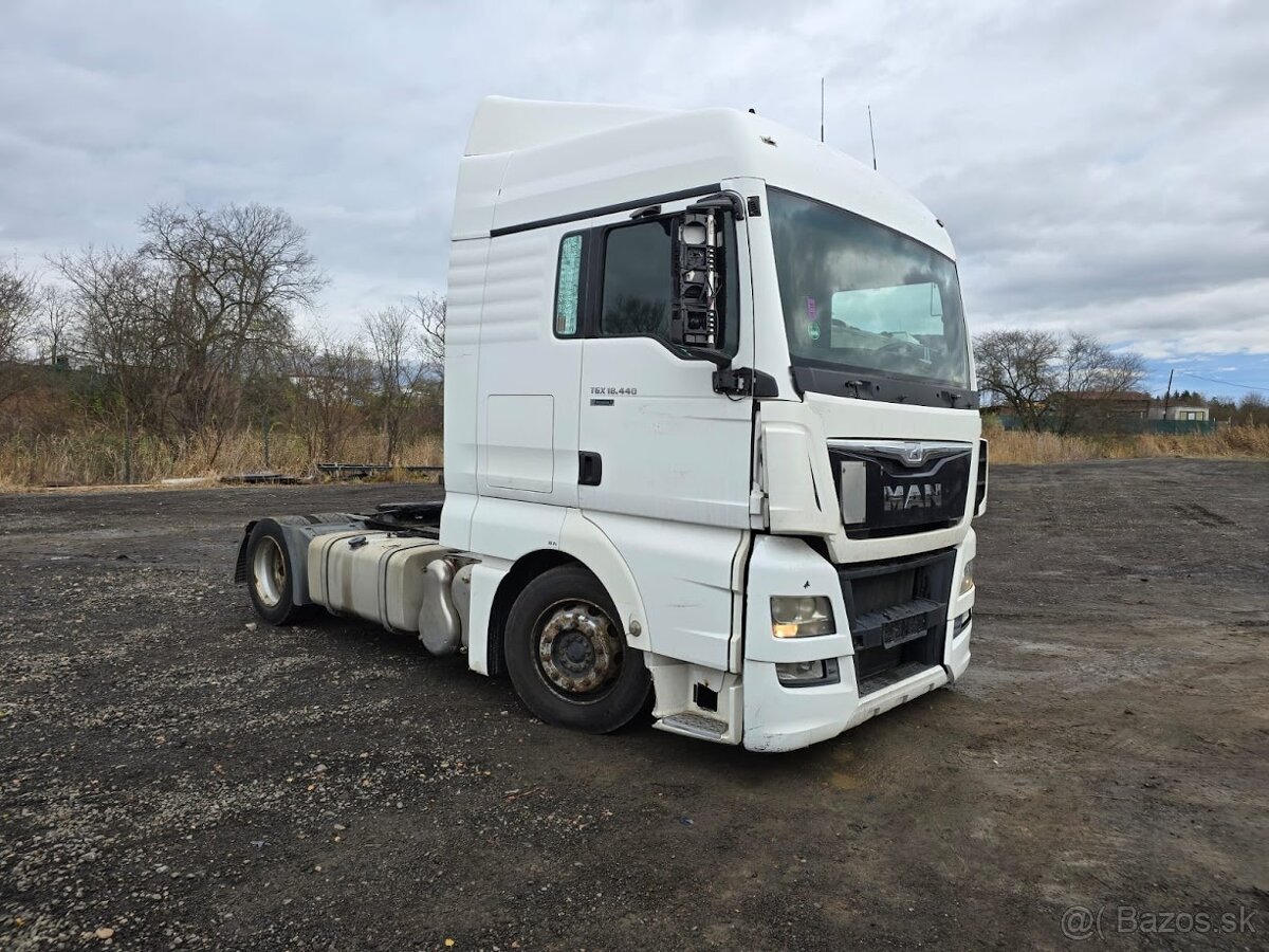 TAHAČ MAN TGX 18.440 r.2015,EURO 6,LOWDECK,AUTOMAT,RETARDÉR - 2