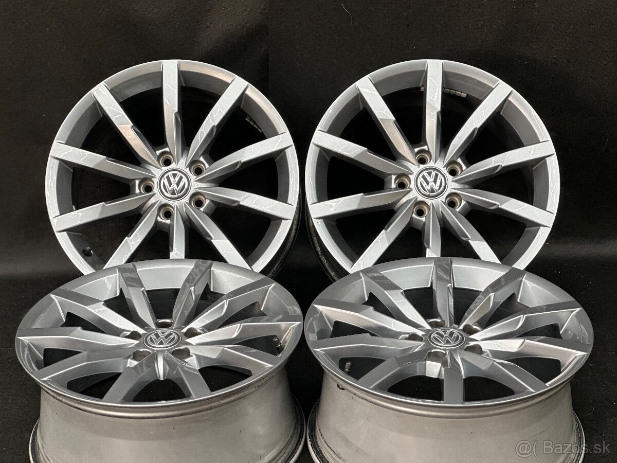 ✅ 5x112 r18 Monterey Passat b8 top stav - 2