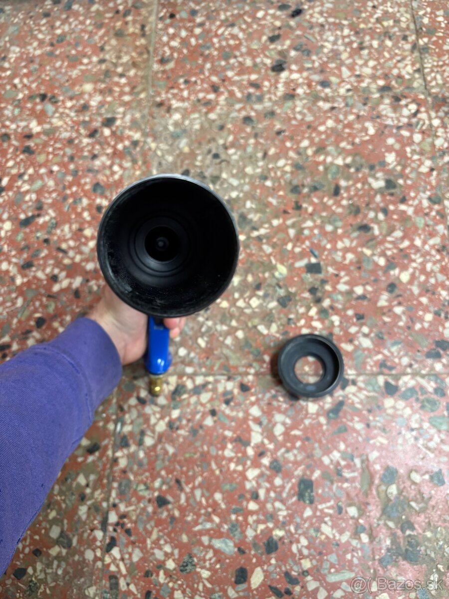 Predám pneumatickú pištoľ na tmel - 2