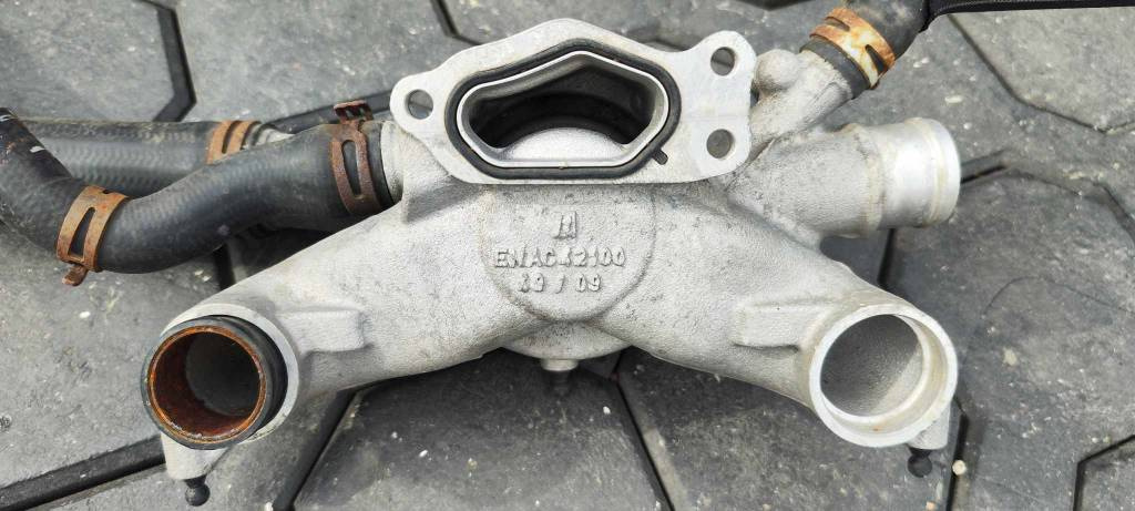 Termostat Audi S8 - 2