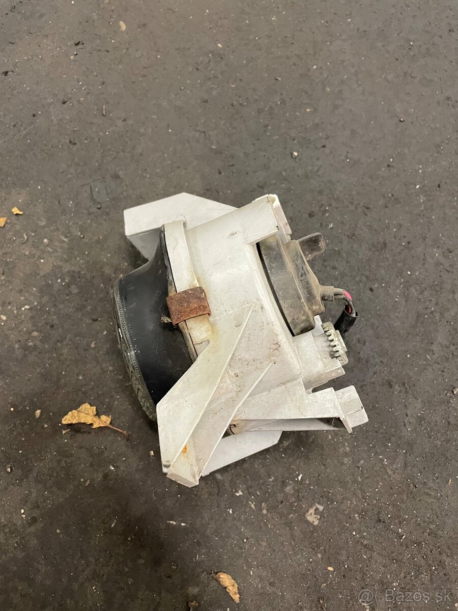 Predná lava hmlovka Suzuki Ignis - 2