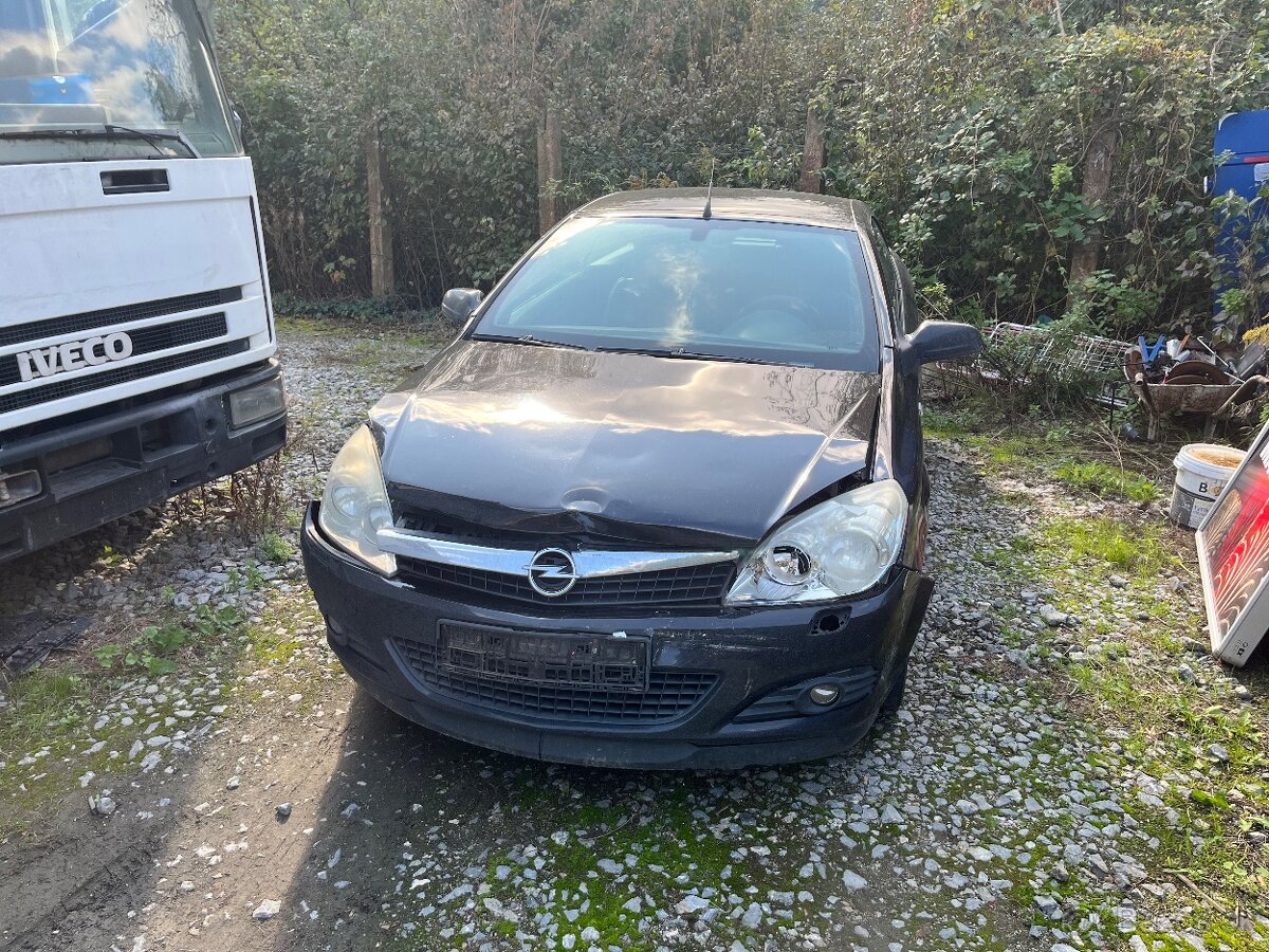 Predám Opel astra H 2.0 benzin LPG - 2