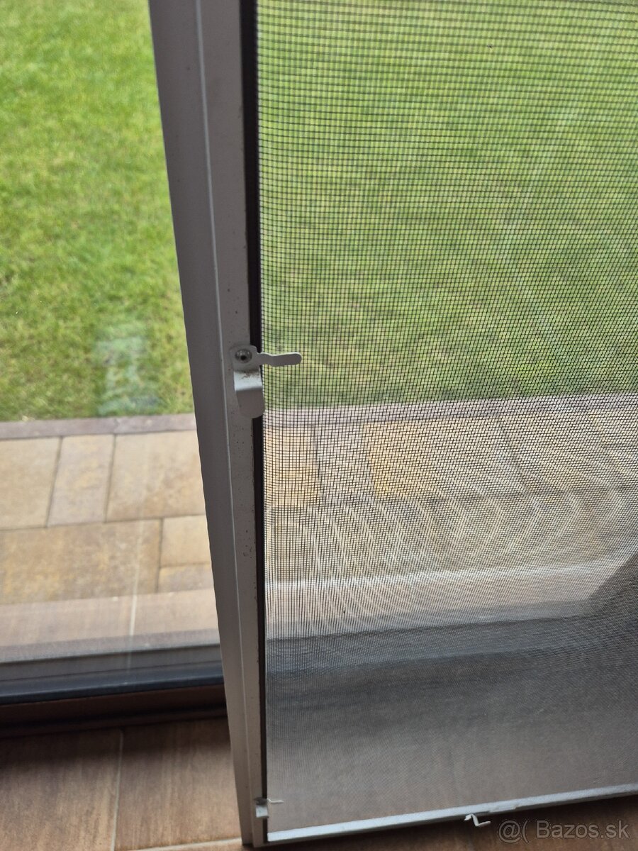 Sietka proti hmyzu na okno - biela - 2