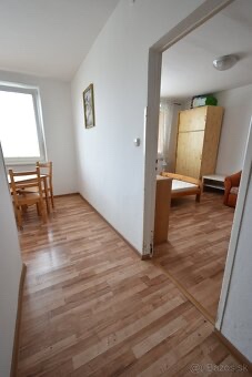 Malacky: priestranný 1-izbový byt - 2