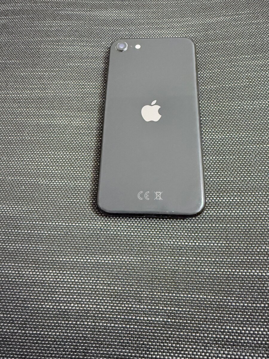 iPhone SE 2020 64GB,nová bateria - 2