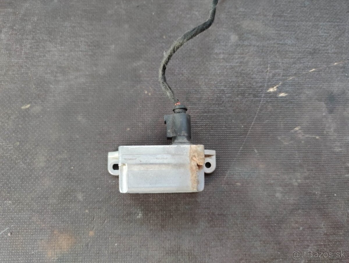 Snimac ESP 7M3907637B - 2