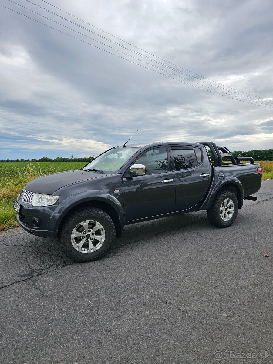 Mitsubishi L200 2.5 Diesel - 131 kW