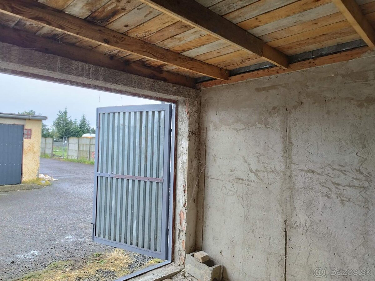 Na Predaj GARAZ, lokalita Trebisov - 2