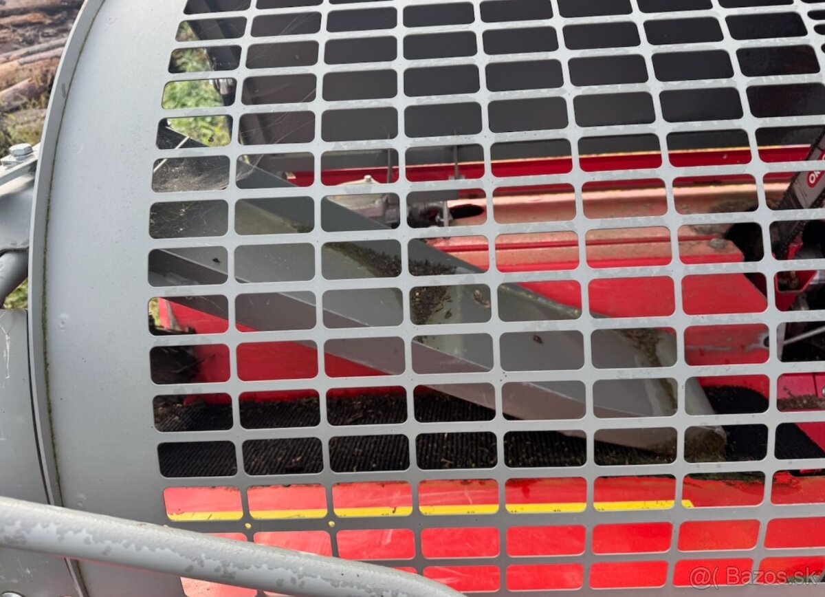 Štípací automat Hakki Pilke Falcon 35 plus podávací stůl 371 - 2