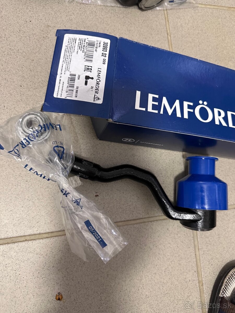 2x Čap spojovacej tyče riadenia na BMW (LEMFÖRDER 30993 02) - 2