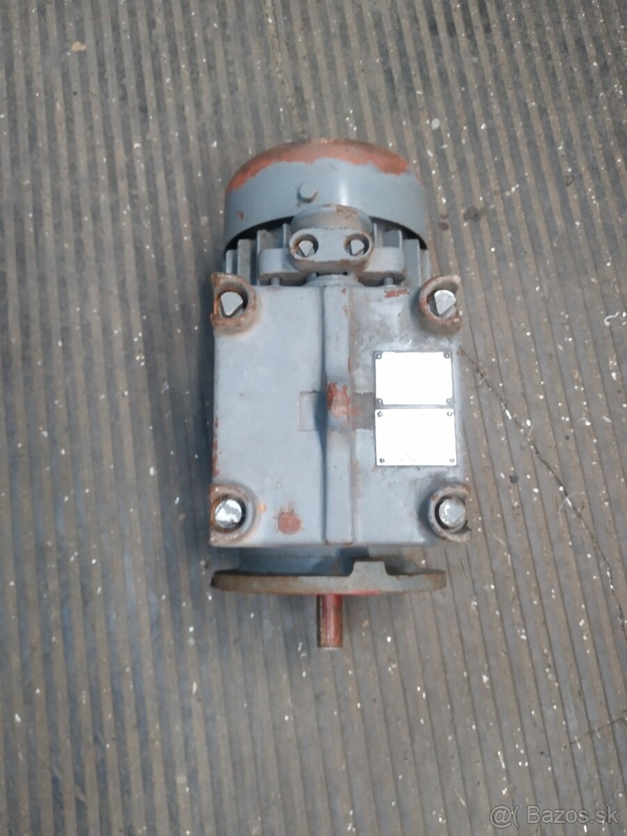 Elektromotor prírubový 2,2 - 2