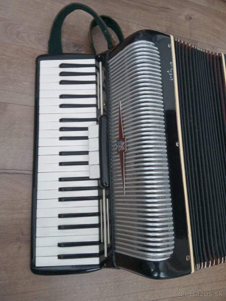 Predam harmonika akordeon 120bas - 2