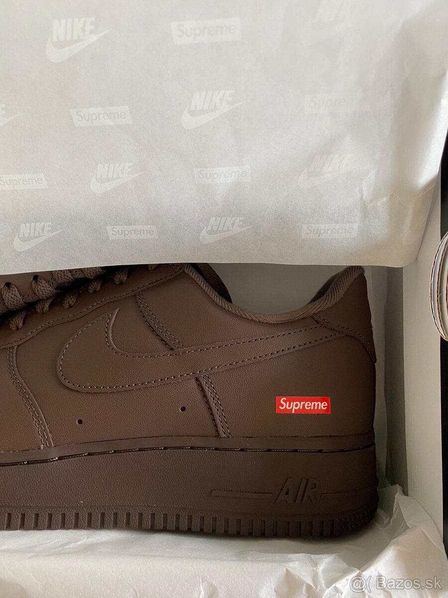 Nike Air Force 1 x Supreme - 2