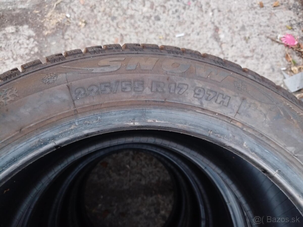 Zimné pneumatiky 225/55 r17 - 2