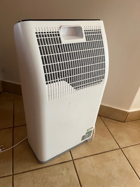 Predám čističku vzduchu ROHNSON - 2