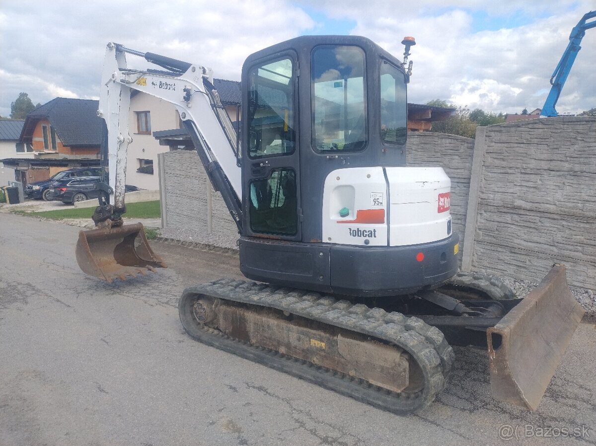 Bobcat e45 - 2