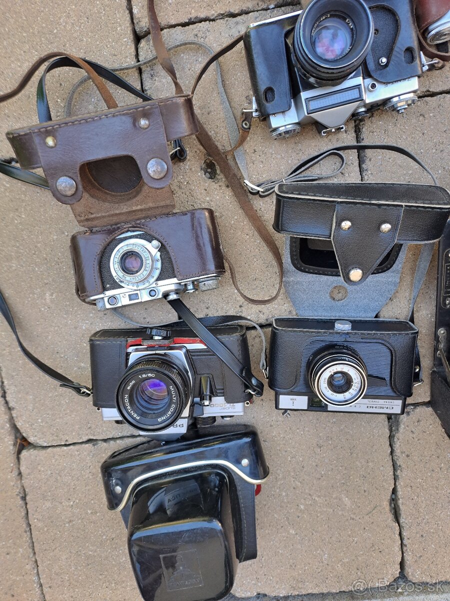 Stary fotoaparaty + stativ - 2
