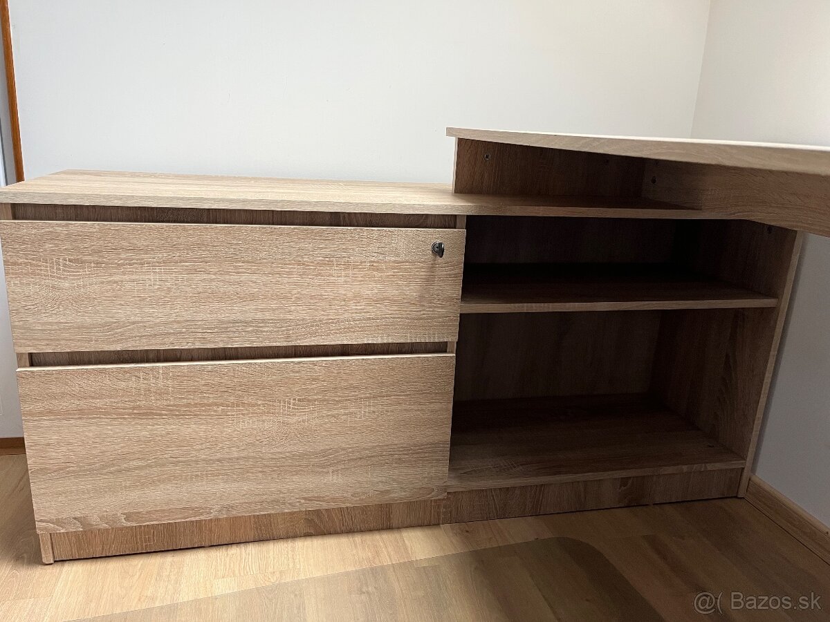 Rohový pícací stôl - 2