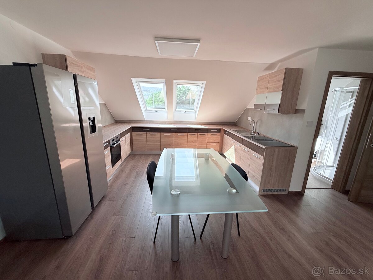 Prenájom 2 izbový byt Gavlovičova ulica Bratislava. - 2