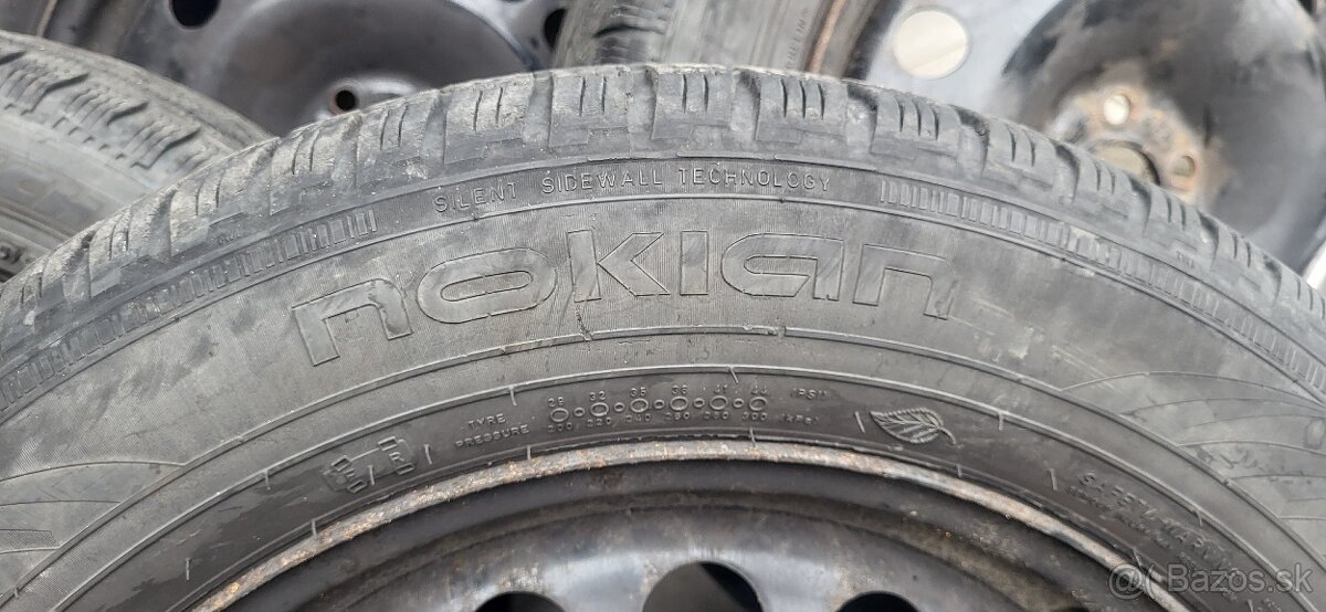 Plechové disky + zimné pneu + puklice Ford - 2