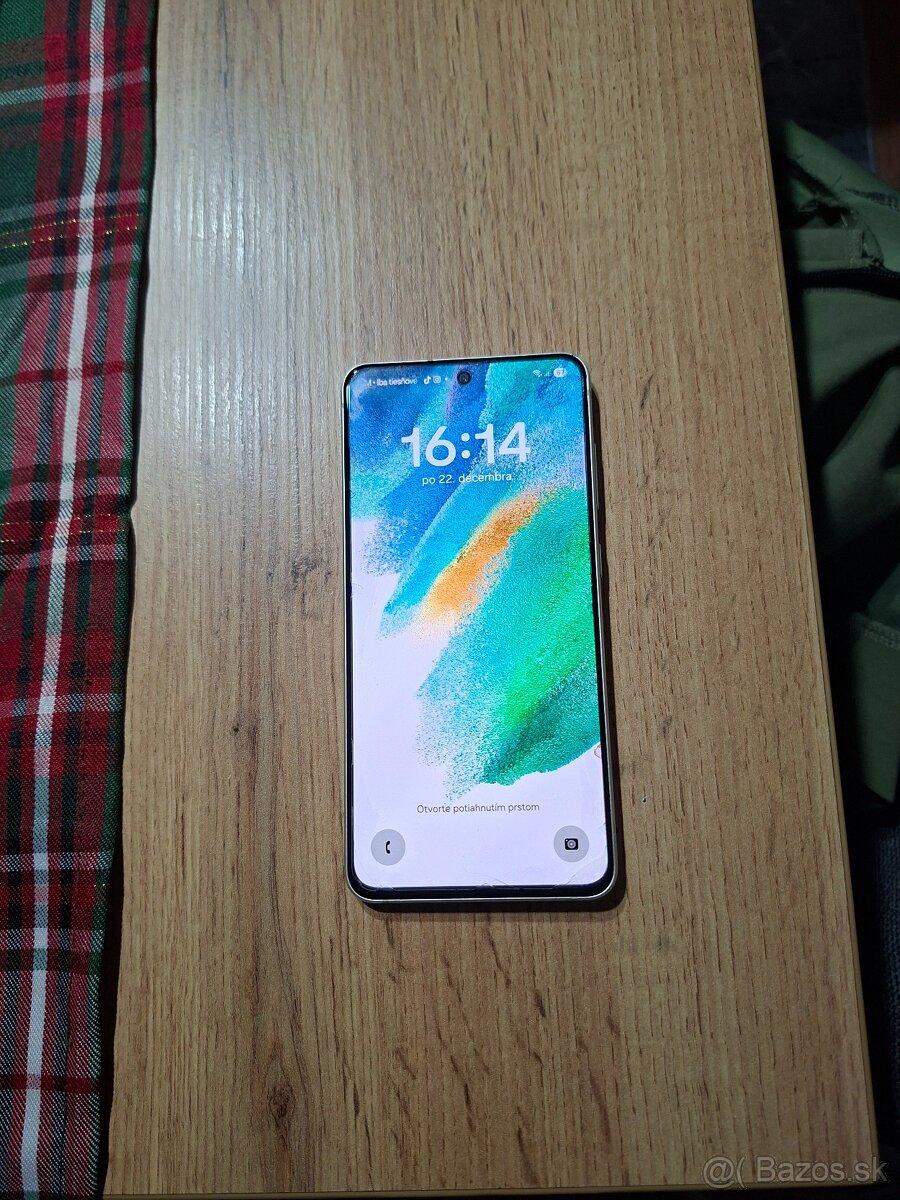 Samsung galaxy S21 fe - 2