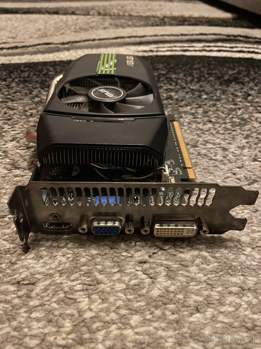 NVIDIA GeForce GTS 450 - 2