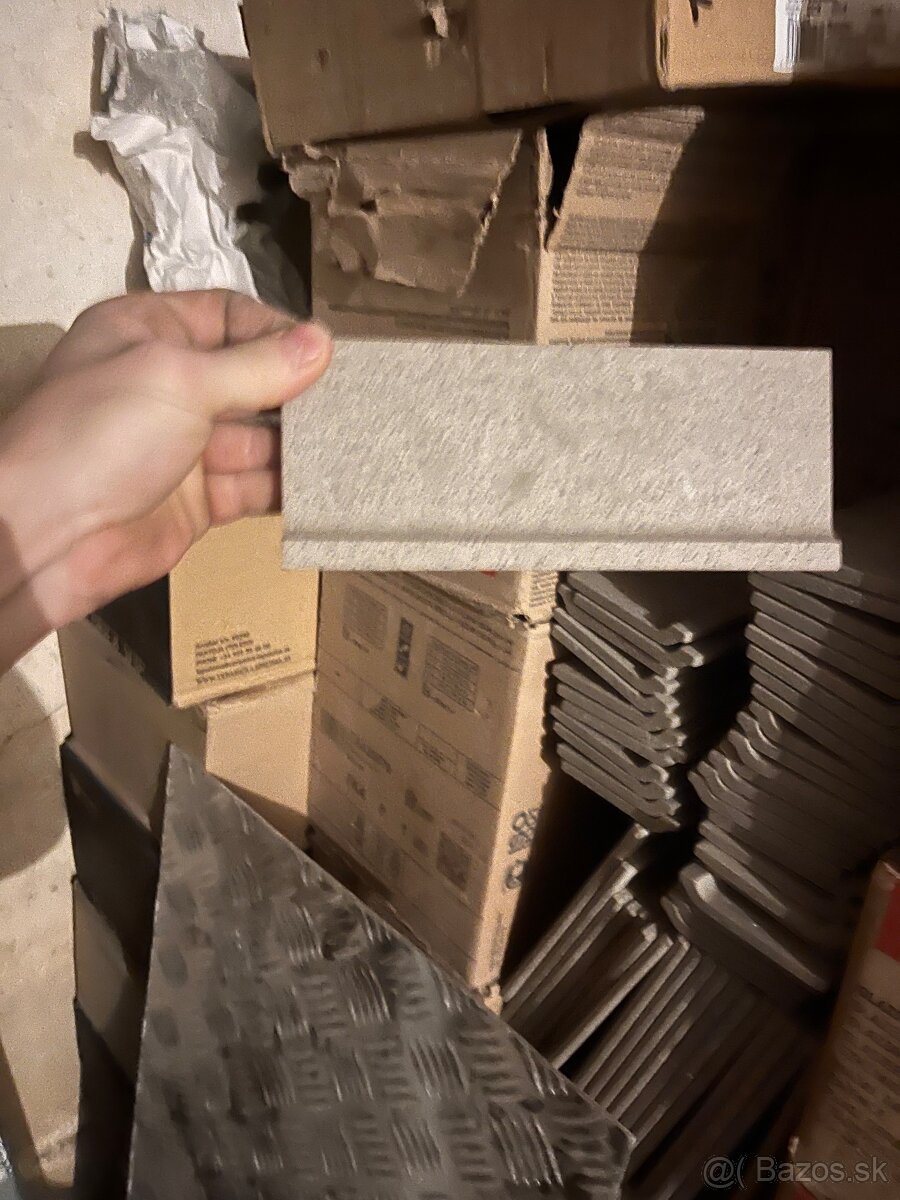 Obklad / dlažba - 2