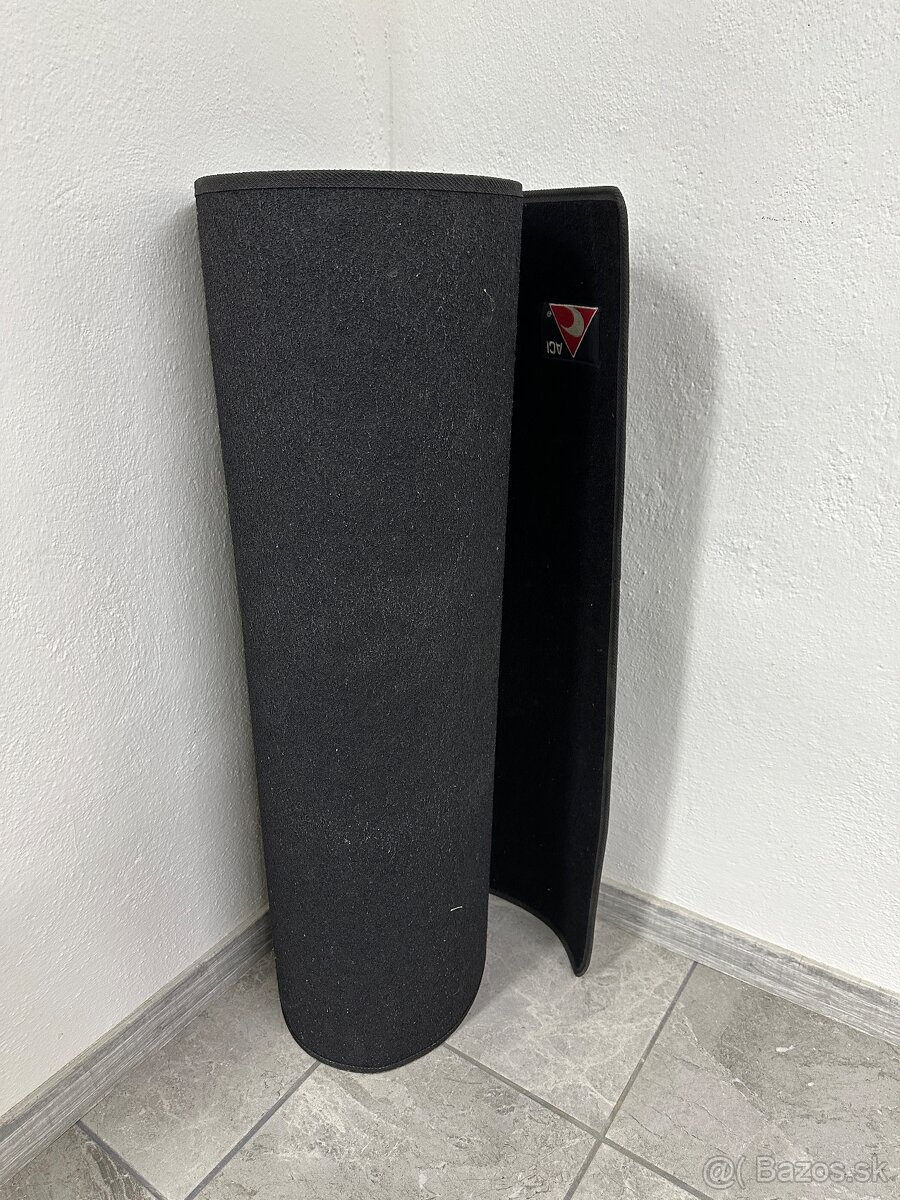 Koberec pod motorku ACI - 2
