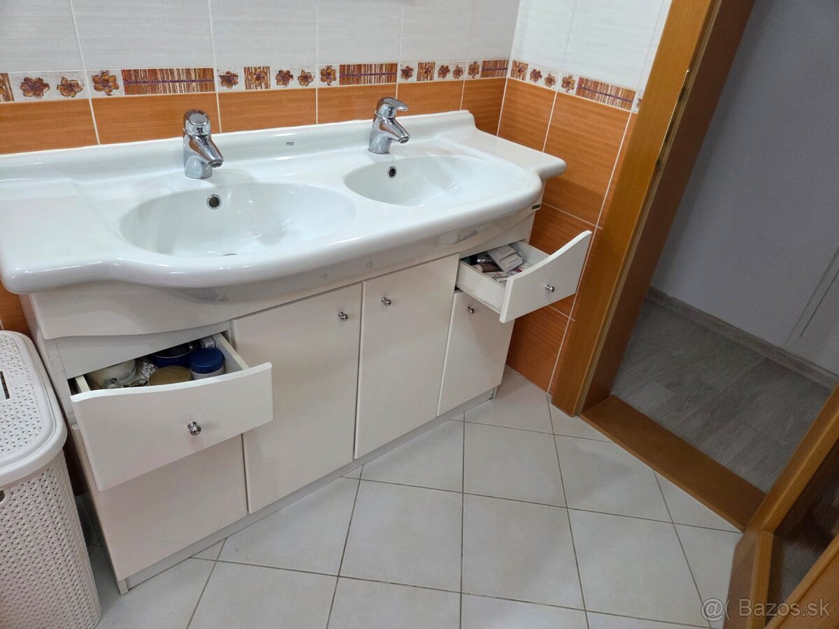Kúpeľňové umývadlo - 2