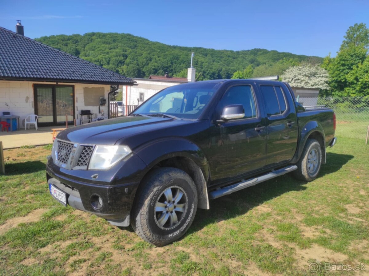 Nissan NAVARA D40 - 2