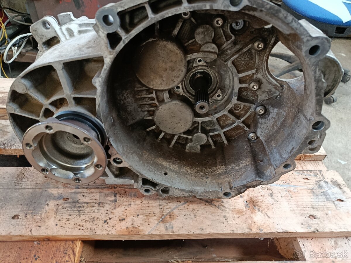 Predám prevodovku Vw LQU - 2