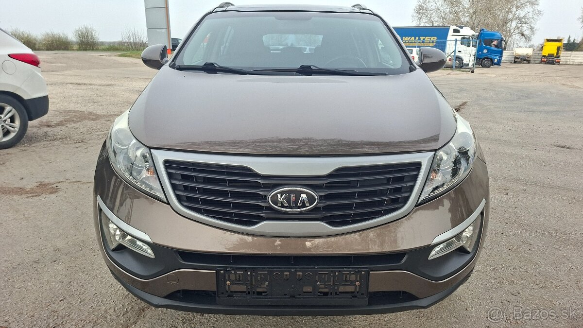 KIA SPORTAGE 1.6 GDI.2WD - 2