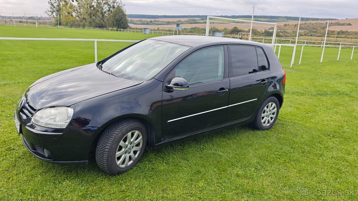 Volkswagen Golf 5 1.4 16V 59kw - 2