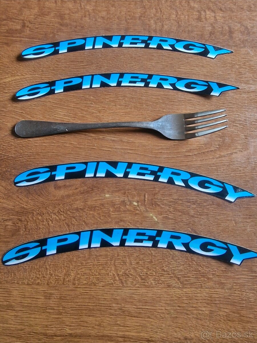 Spinergy nálepky na vozík - 2
