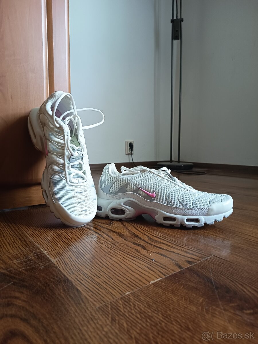 Botasky Nike TN air - 2