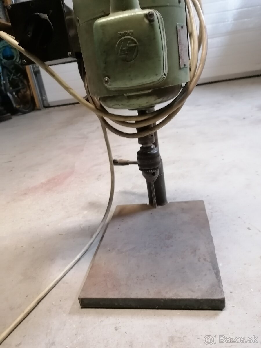 Stojanova vŕtačka - 2