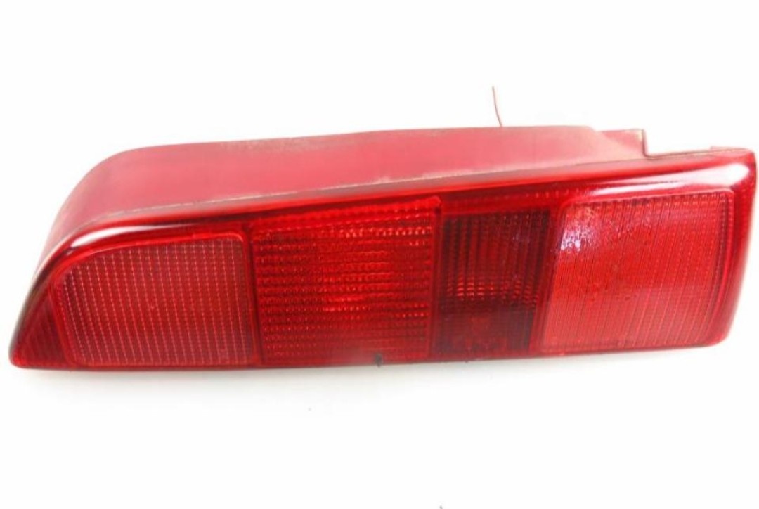 Zadne svetlo alfa romeo 146 - 2